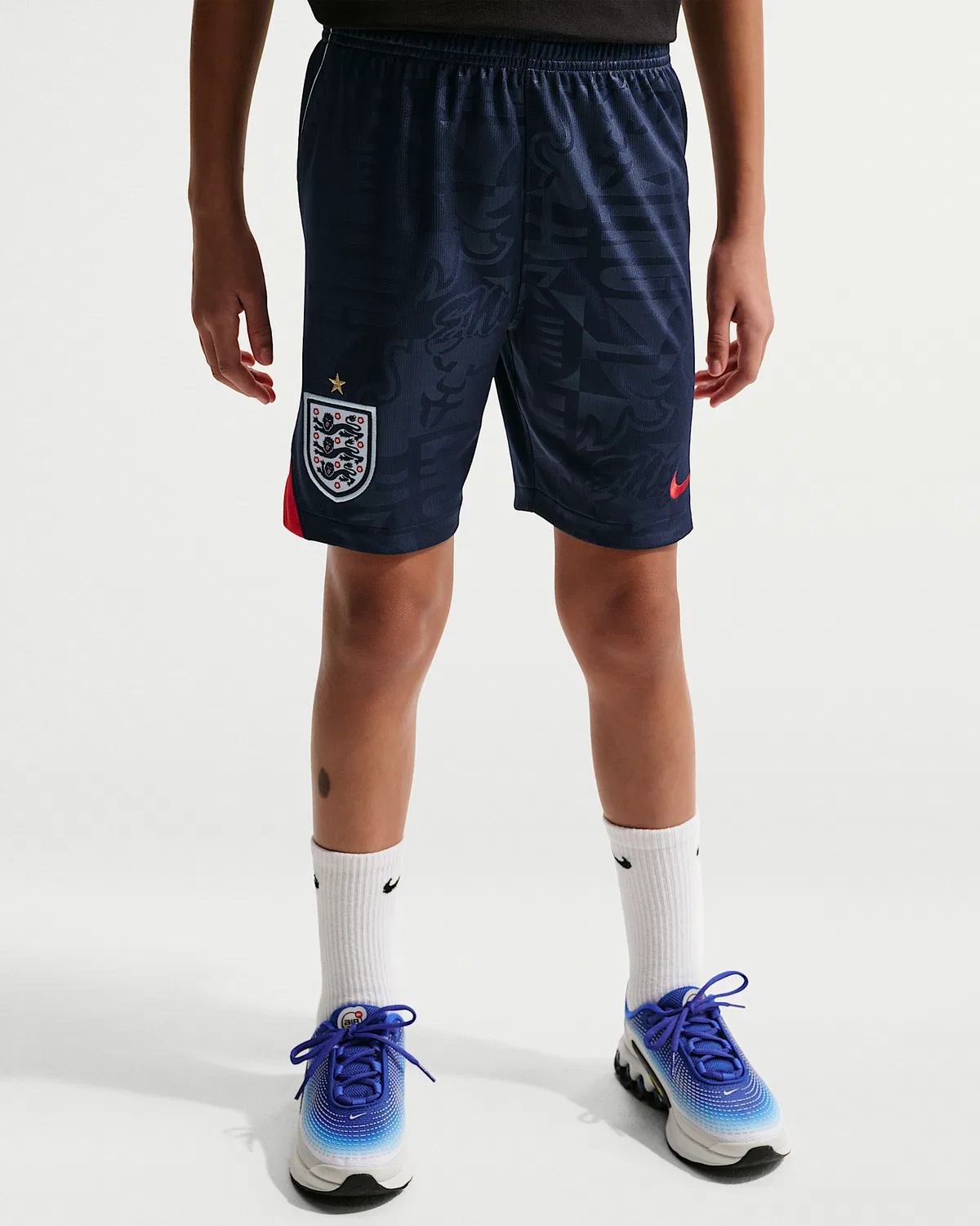 Большие детские футбольные шорты Nike Dri-FIT Replica England 2026 Stadium Away, Obsidian/Speed Red/White/Speed Red — фото 2