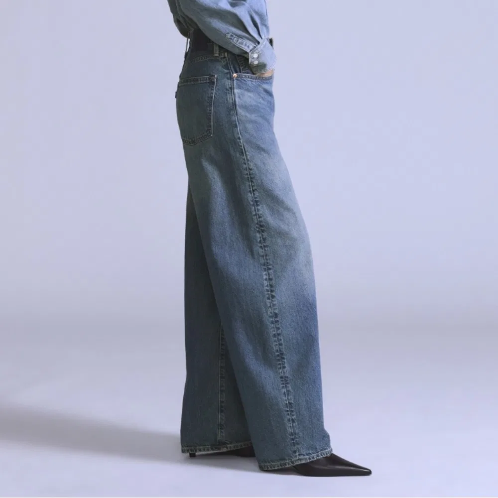 Женские джинсы Bluetab Drop Barrel синие от Levi'S — фото 2