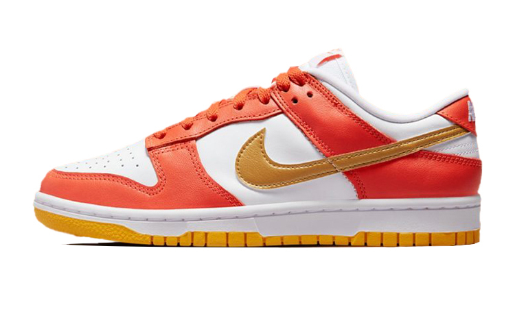 Кроссовки Nike Dunk Low University Gold Women's