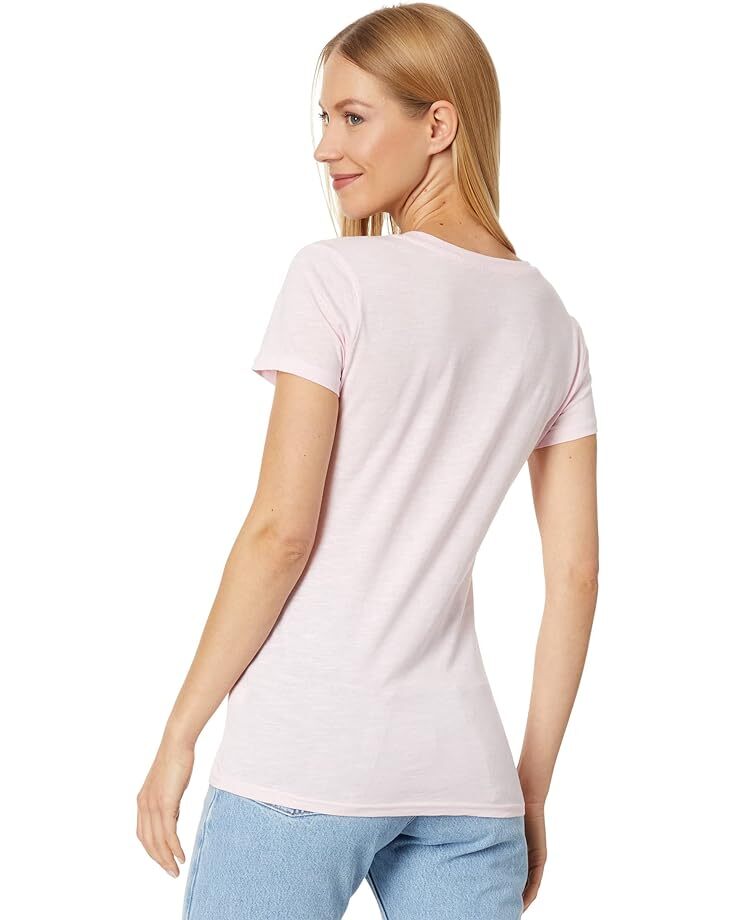 

Футболка U.S. POLO ASSN. Tonal Floral V-Neck Tee, цвет Cotton Candy