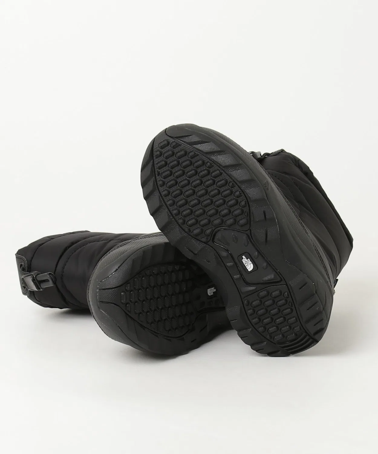 Детские зимние ботинки The North Face K Nuptse Bootie WP, водонепроницаемые, чёрные — фото 3