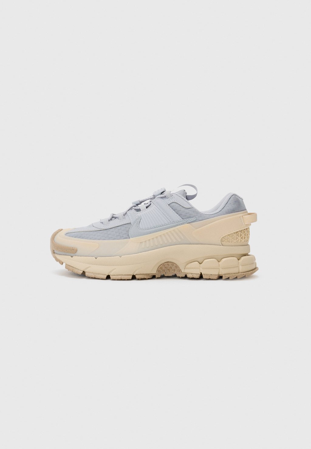 

Низкие кеды ZOOM VOMERO ROAM Nike Sportswear, серый
