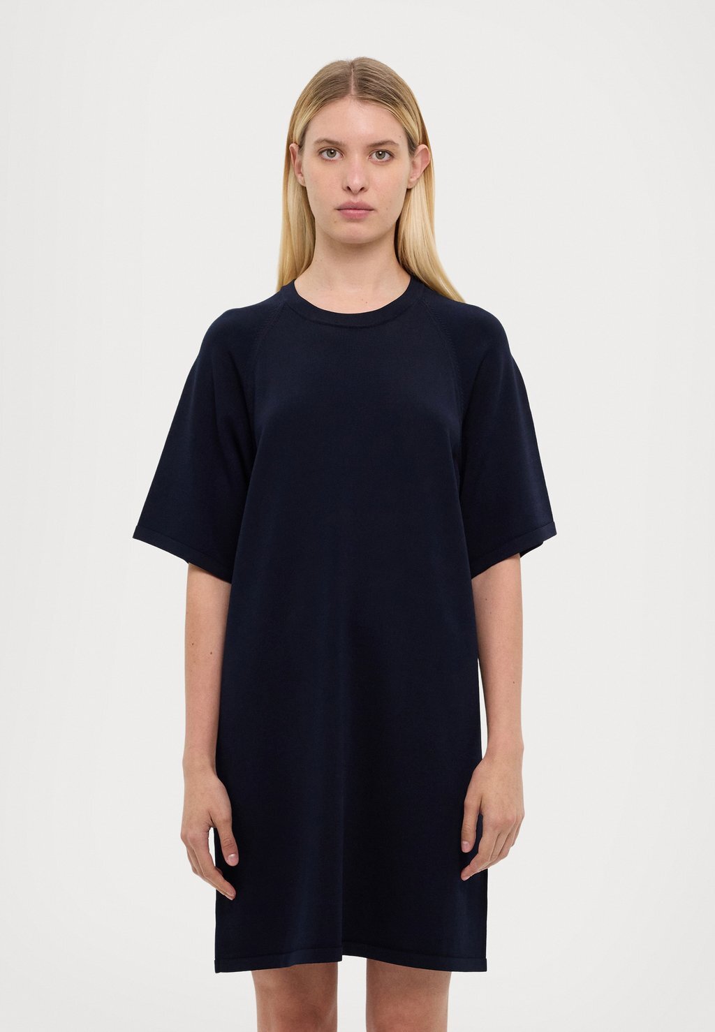 

Вязаное платье EDILE Max Mara Leisure, синий