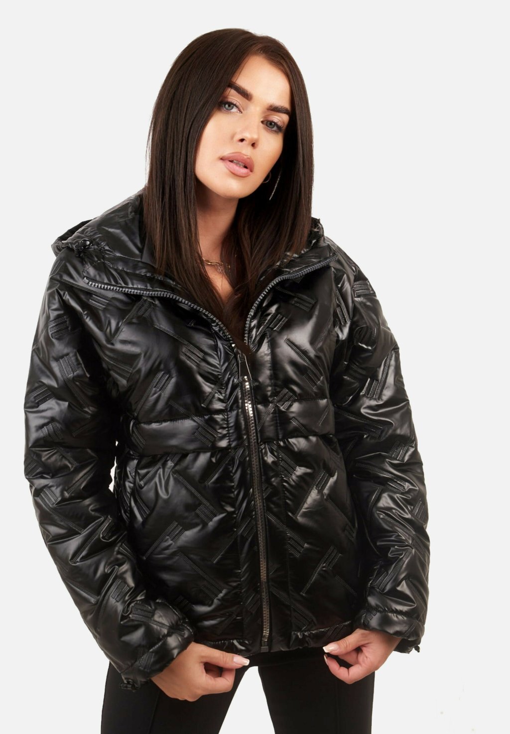 

Зимняя куртка Margo collection, черный