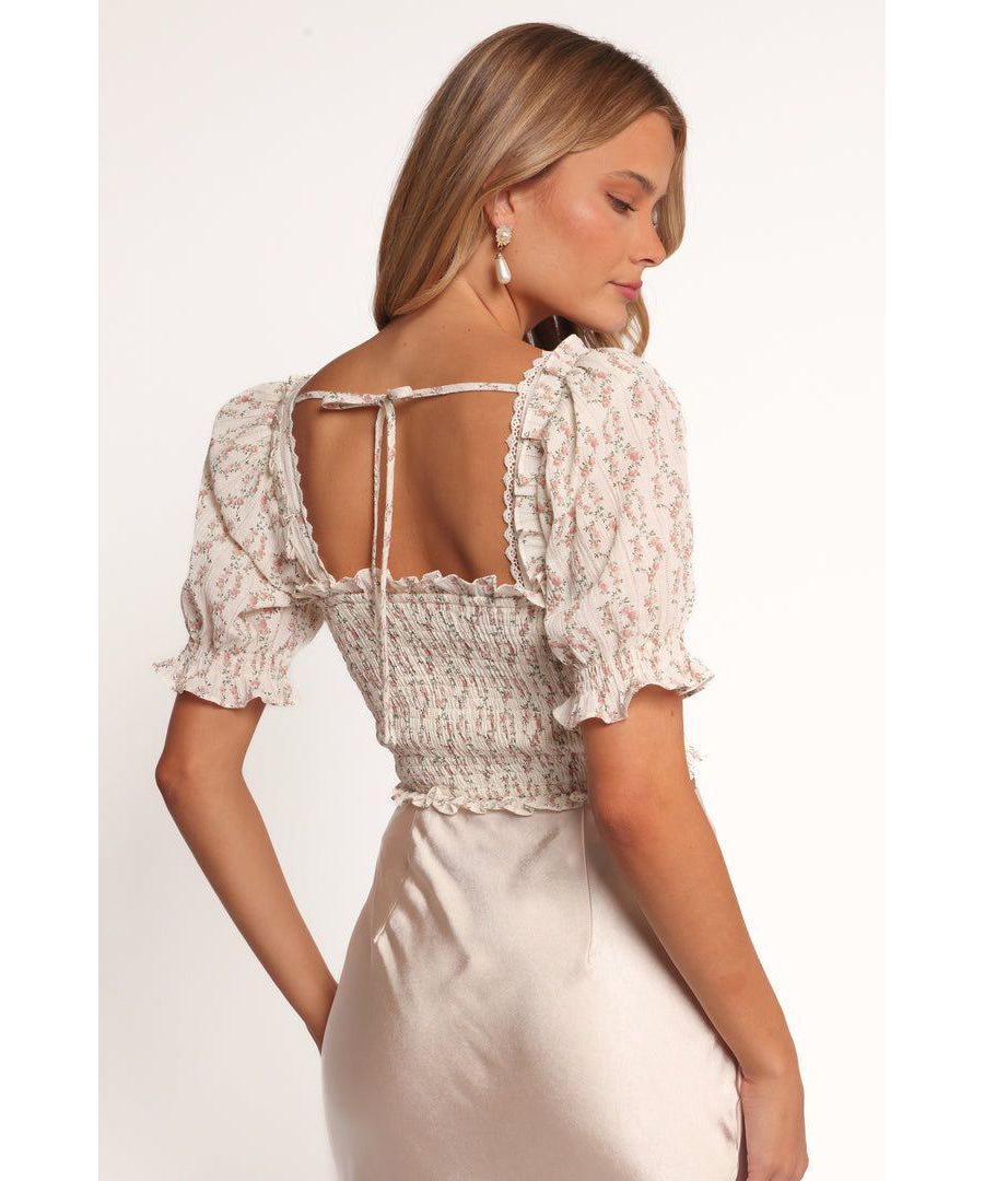 

Женская футболка "Луг" Petal and Pup, Rose garden