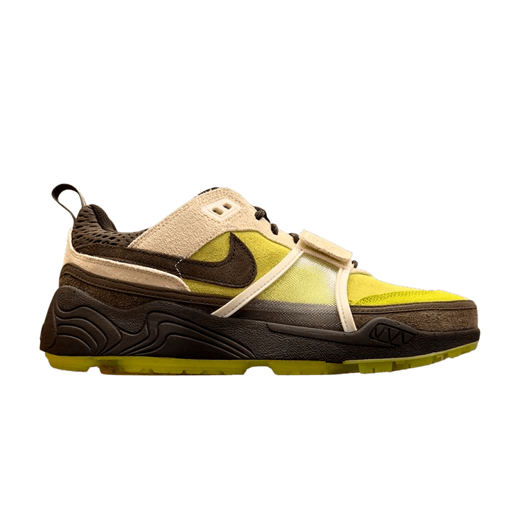 

Кроссовки Travis Scott x Zoom Field Jaxx 'Limelight', зеленый