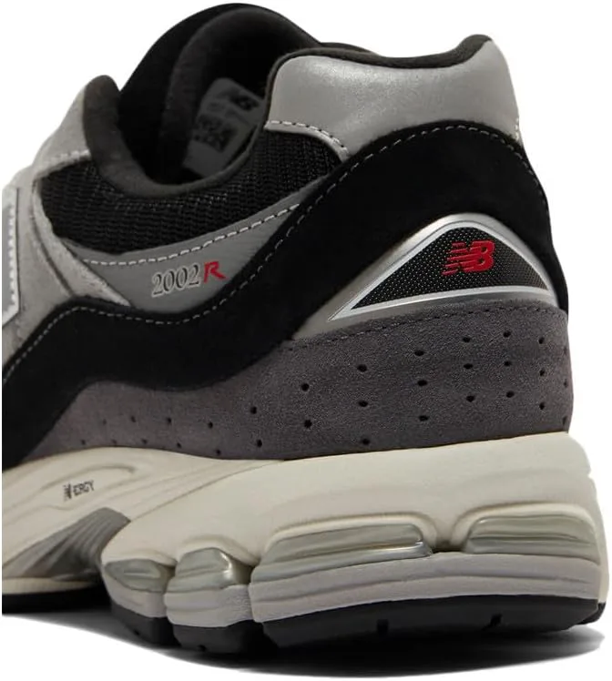 

Мужские кроссовки New Balance 2002R, серый/черный