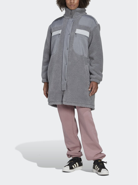 Зимняя куртка relaxed fit Sherpa HK5256 Adidas, серый — фото 4