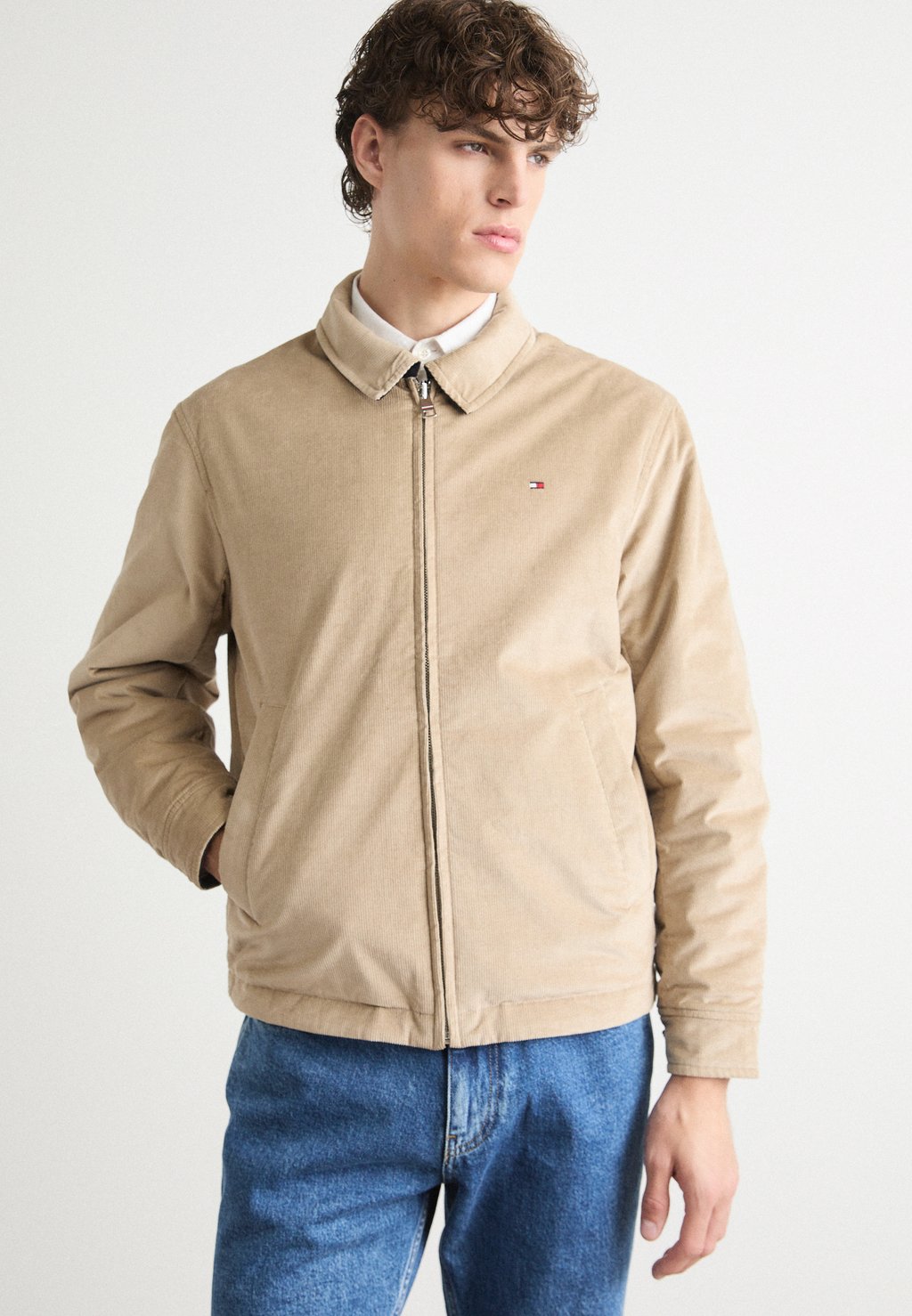 

Легкая куртка REVERSIBLE IVY JACKET Tommy Hilfiger, темно-синий