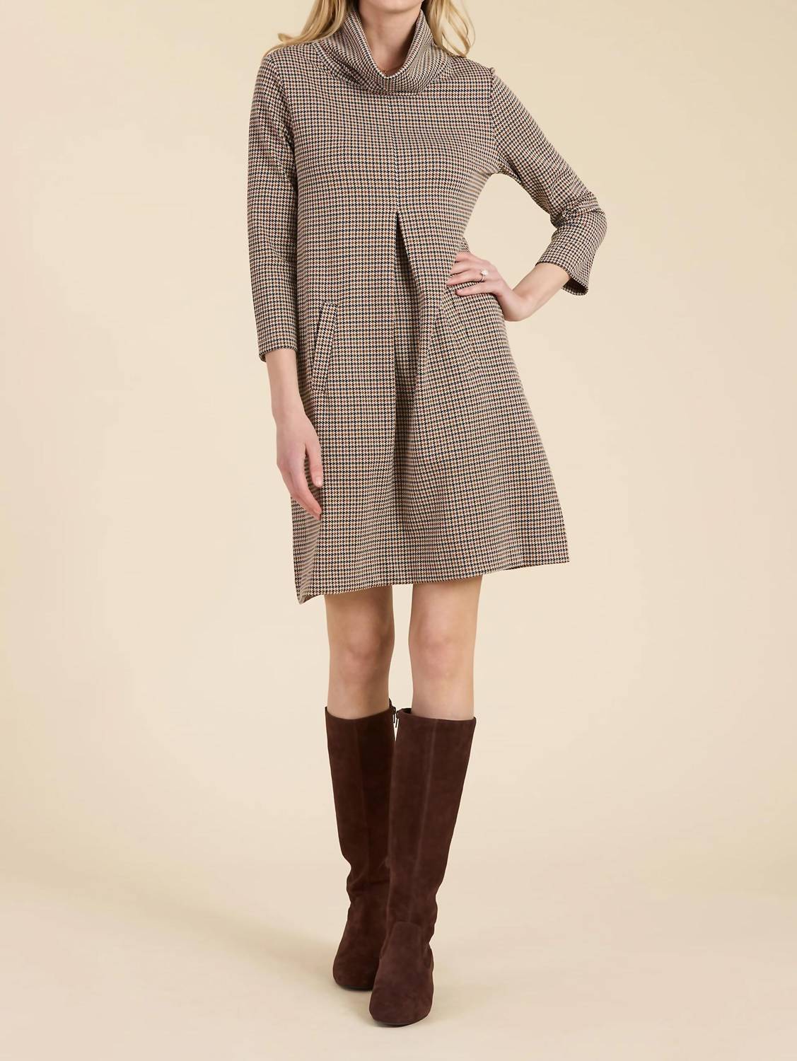 

Платье Kim Cowl Neck в ломаную клетку Tyler Boe, цвет houndstooth