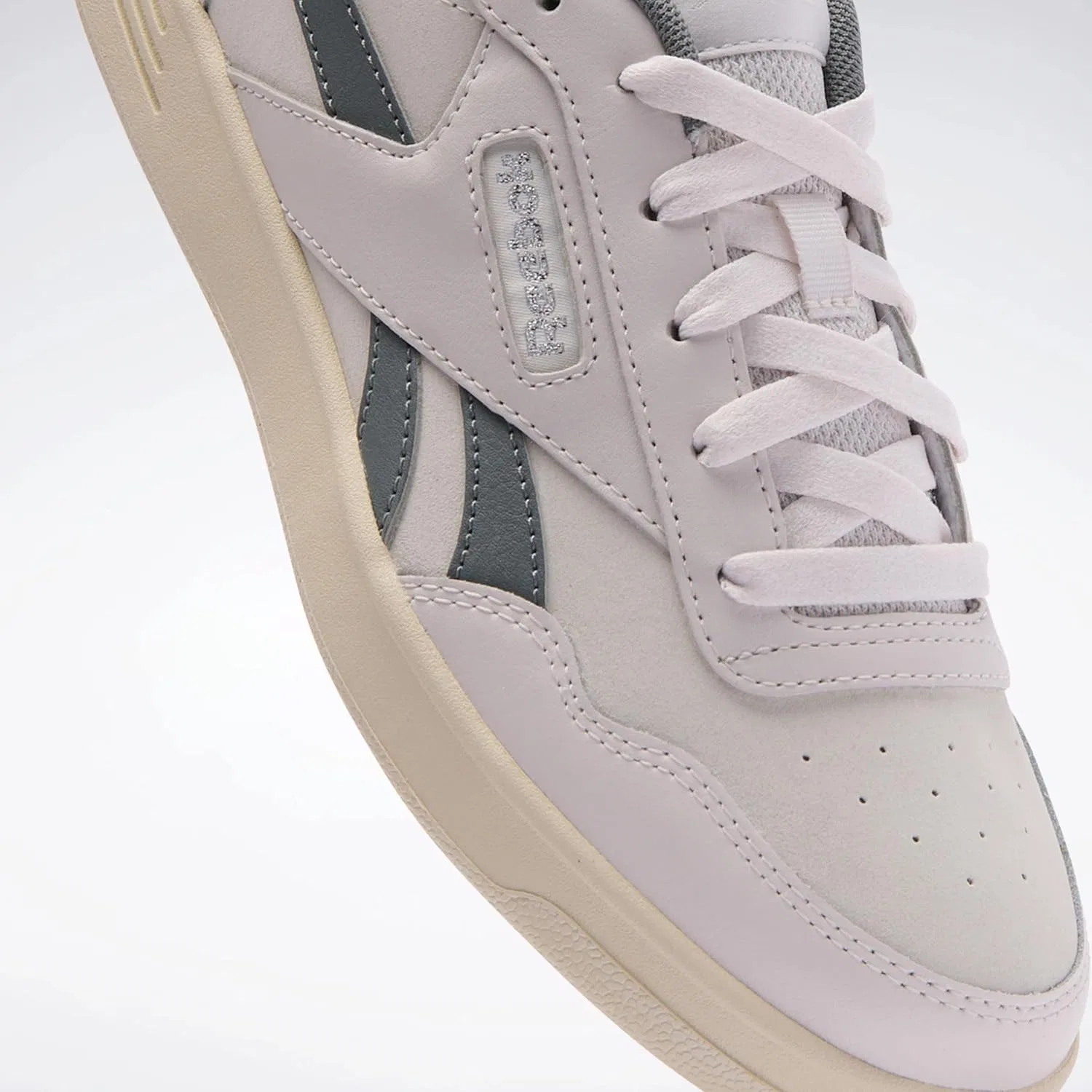 Кроссовки теннисные Reebok, цвет Alabaster Grey4 Chalk — фото 2
