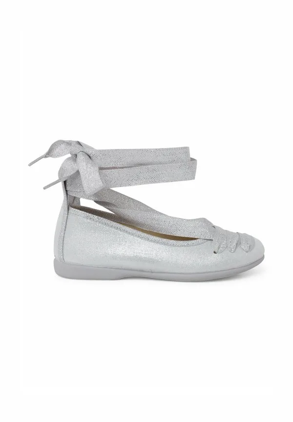 Балетки goyescas con cintas brillo Pisamonas, Plata