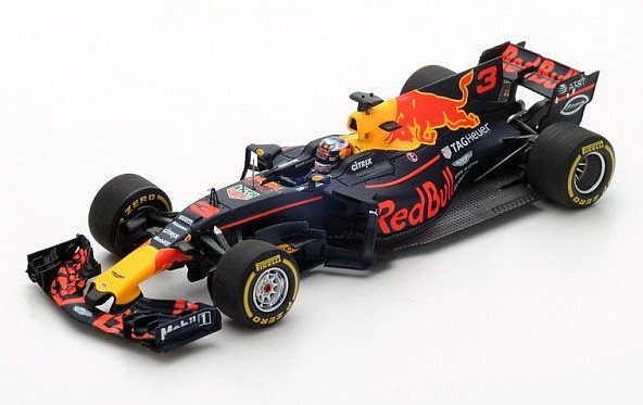 

Модель Spark Red Bull Racing Rb18 1 Чемпион мира 1:43 S5036