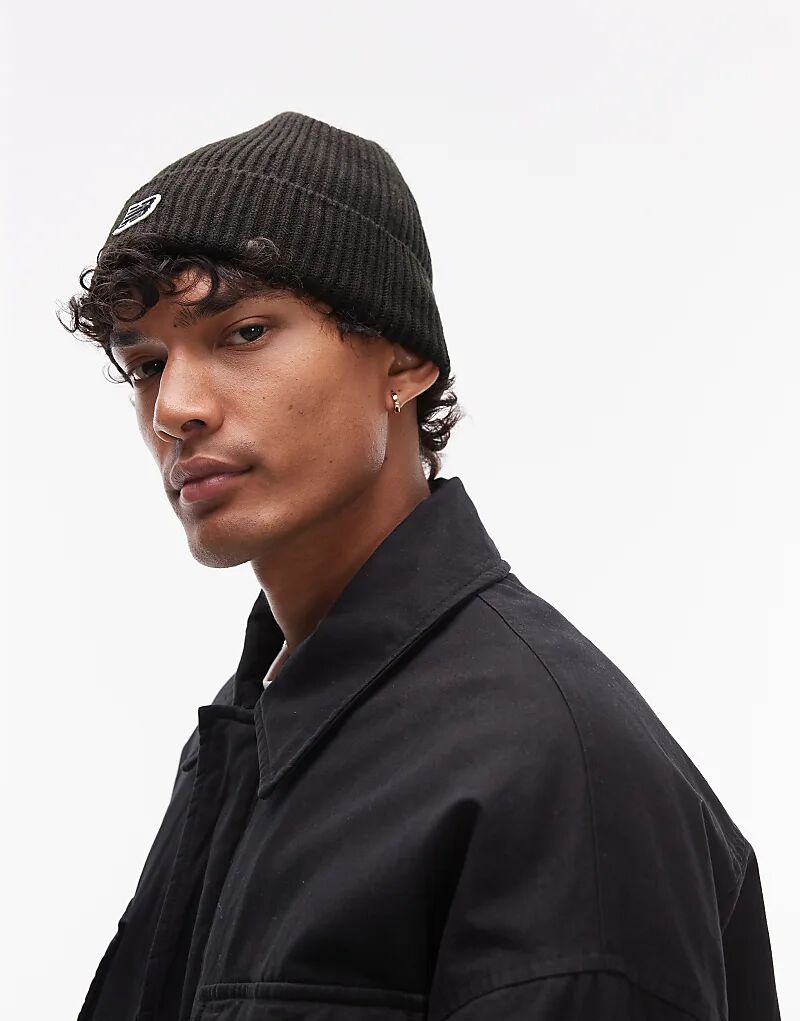 

Шапка New Balance Watchman черного цвета