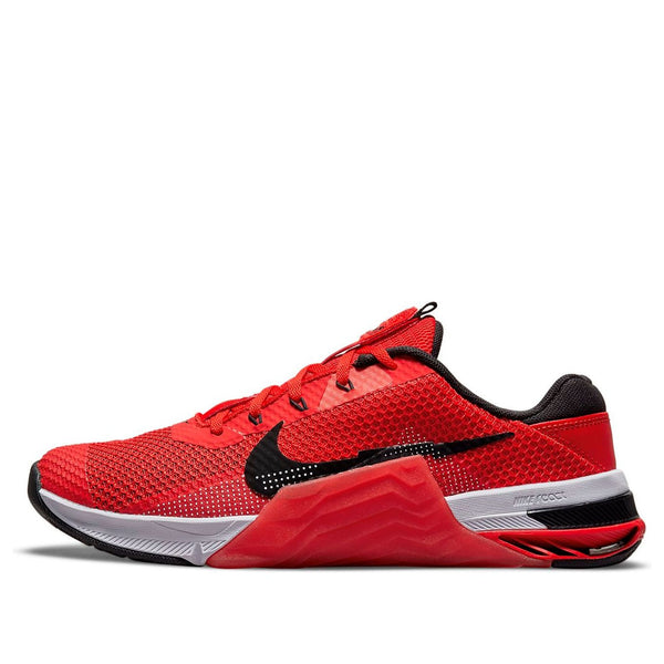 

Кроссовки metcon 7 'chile red' Nike, красный