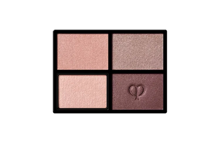 Clé De Peau Beauté Тени для век Starlight Diamond Radiance, 4 цвета, легко растушевываются, #2 Warm Beige-Beach Pebble — фото 3