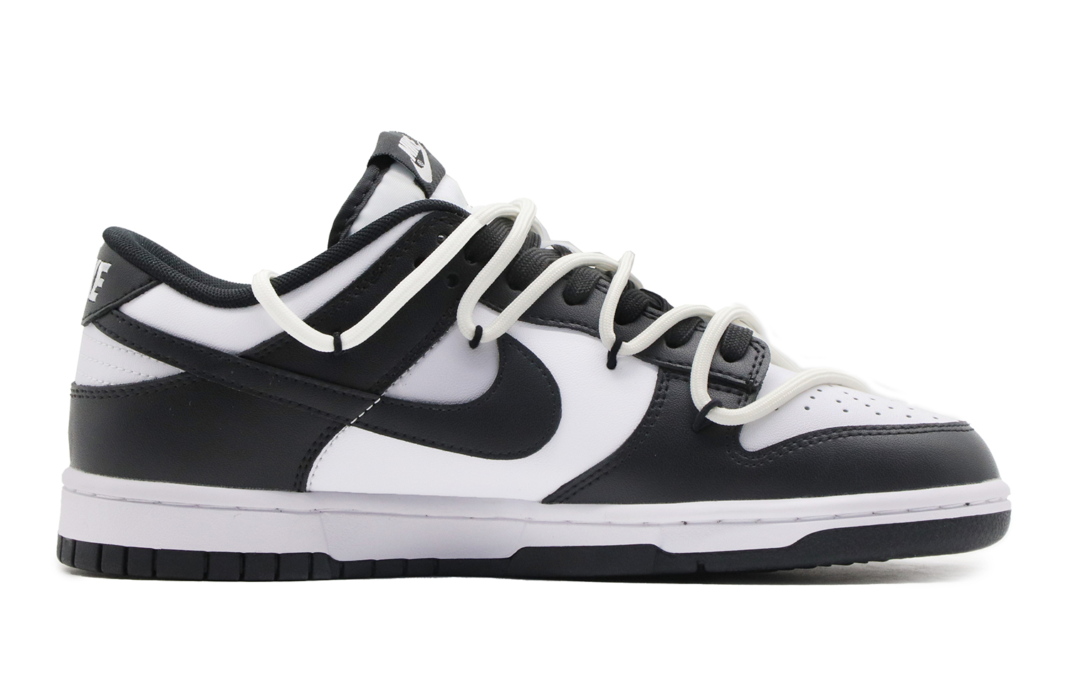 

Кроссовки Nike Dunk Skateboard Shoes Women's Low-Top Black White