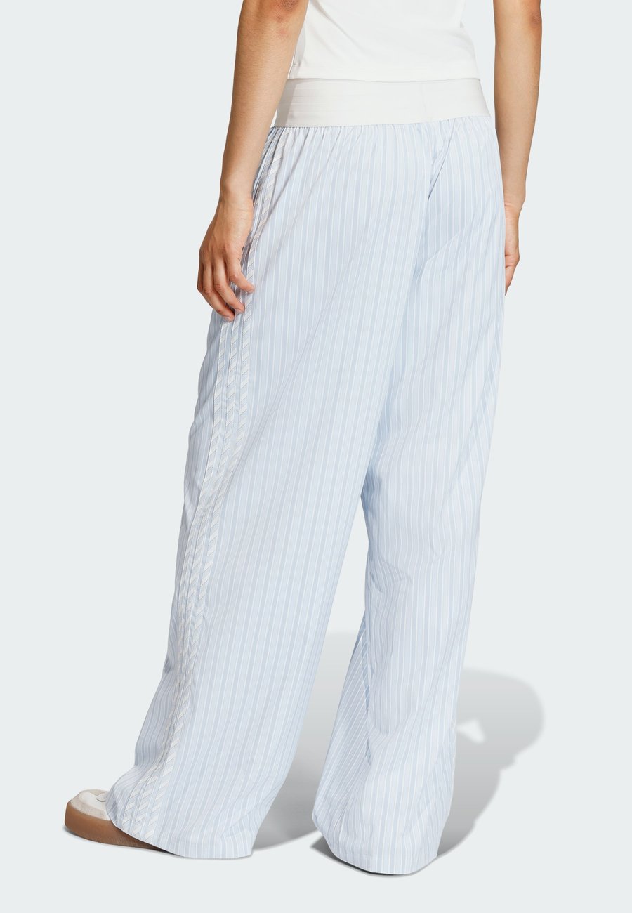 Брюки Adidas Originals Trousers, Crystal Sky Ambient Sky/Light Blue — фото 2