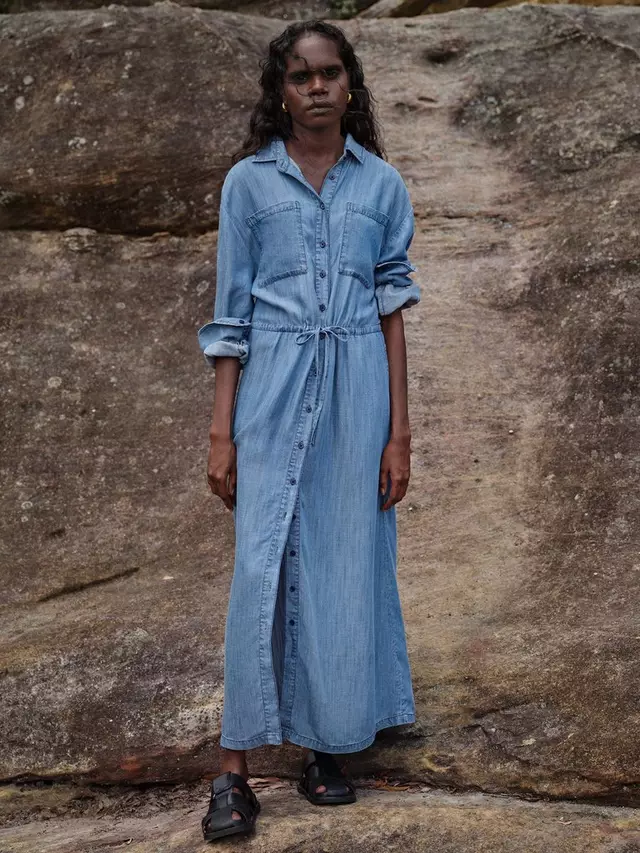 

Платье HUSH Savannah Maxi Shirt, цвет mid authentic blue