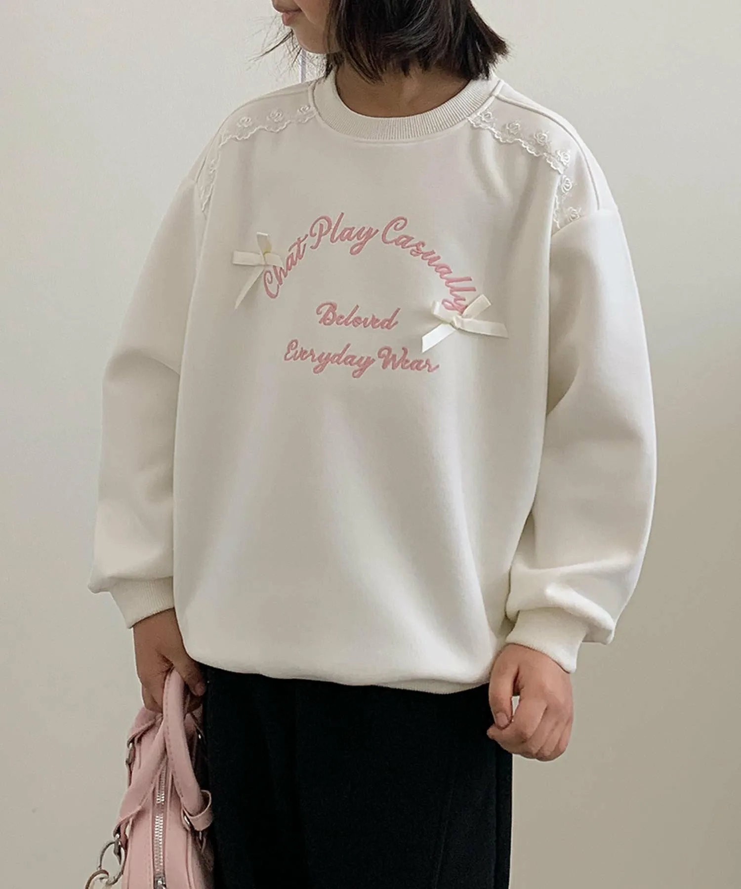 Толстовка с вышитой лентой Aimoha Kids, off white — фото 3
