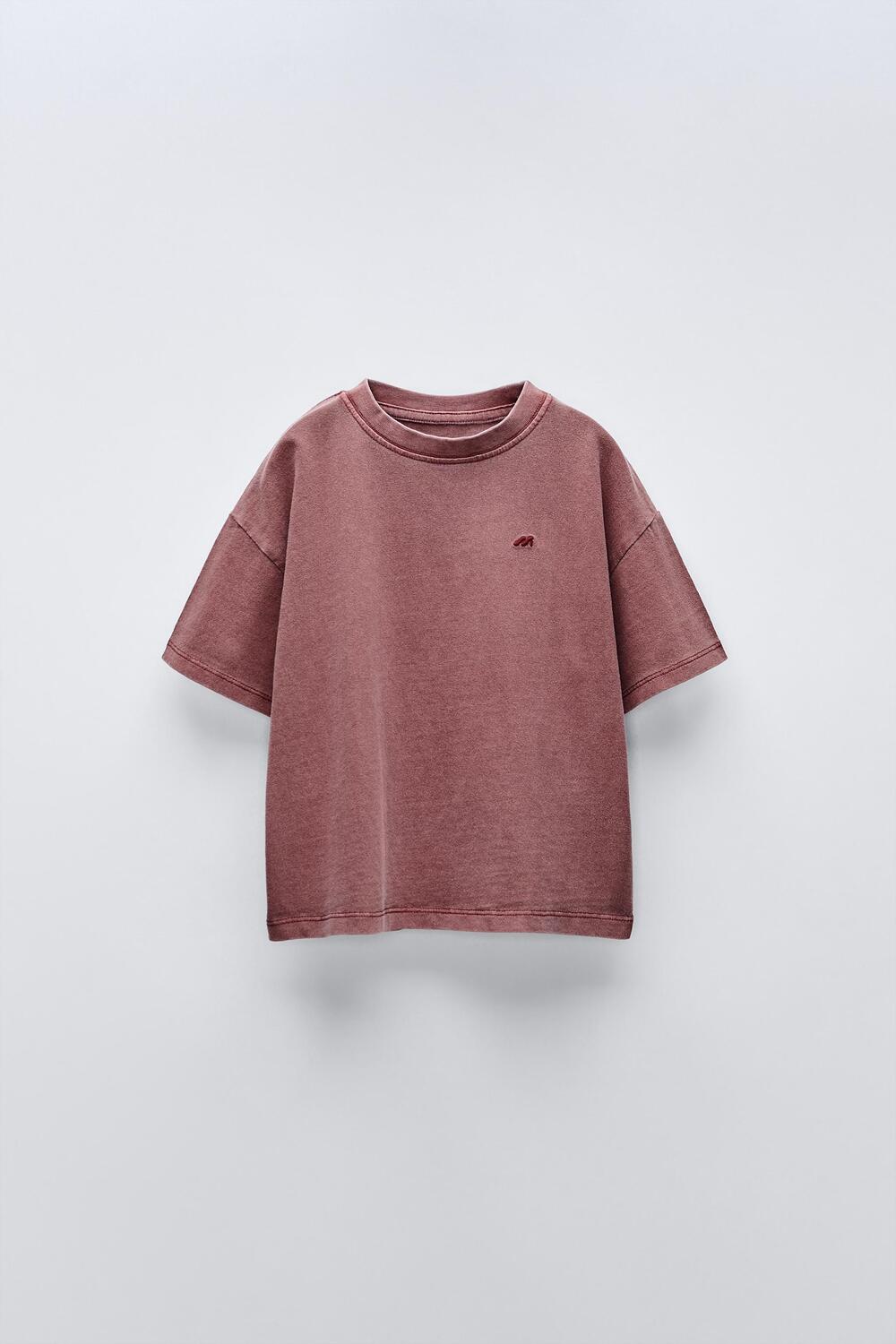 

Футболка с вышивкой garment dye ZARA, цвет raspberry