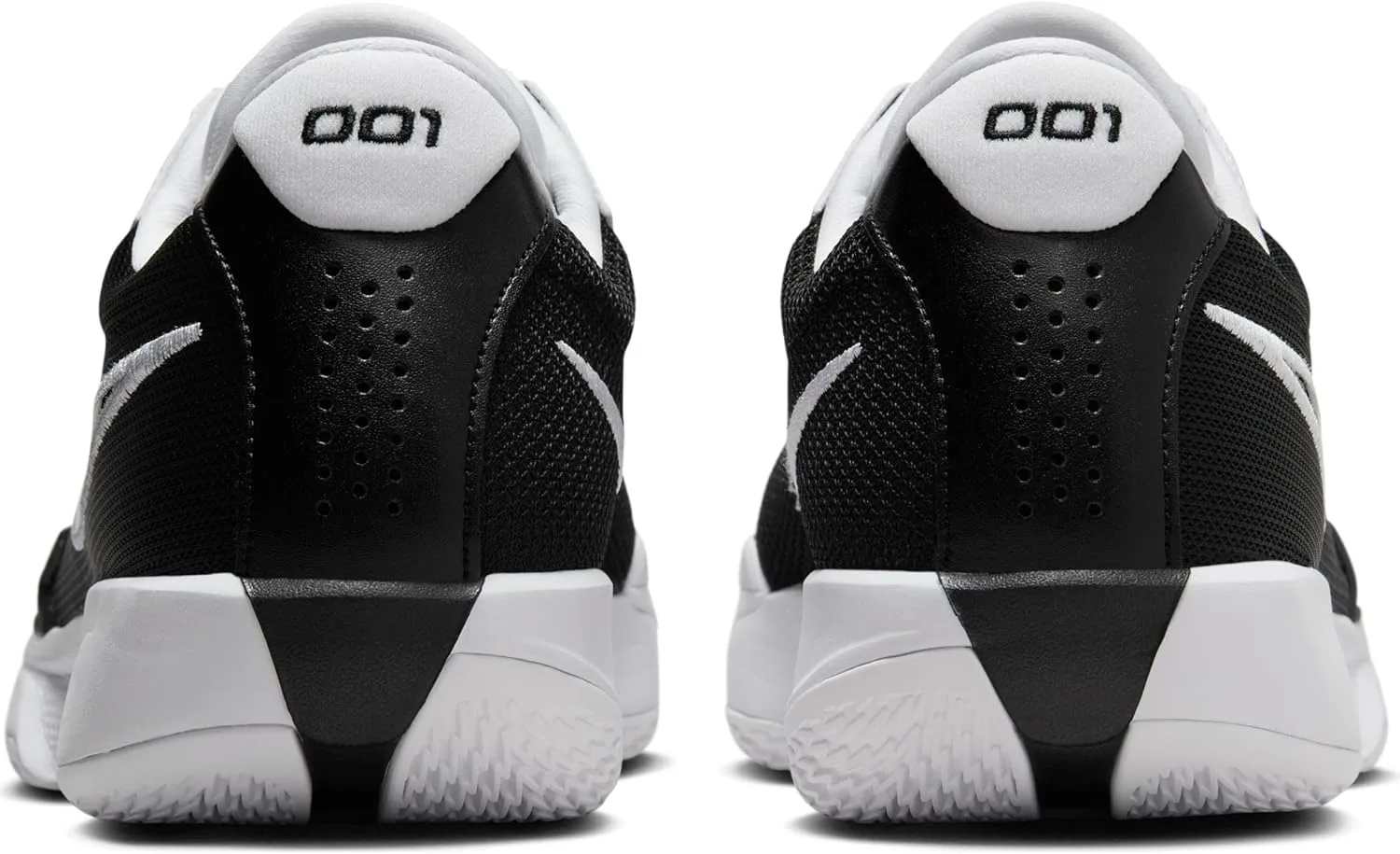 Баскетбольные кроссовки Nike GT Cut Academy FB2599, белый/черный — фото 2