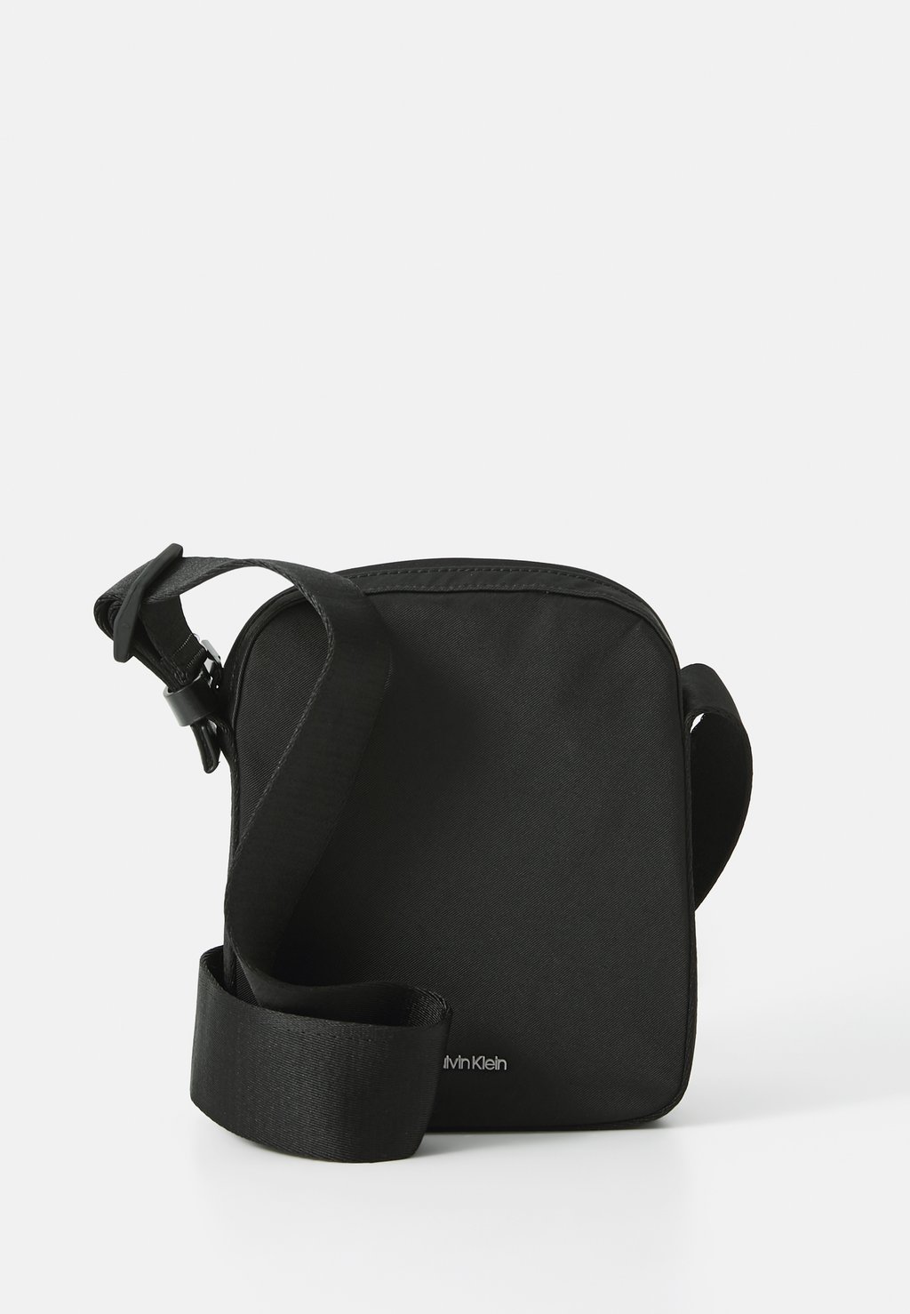 

Сумка через плечо EASE REPORTER Calvin Klein, черный