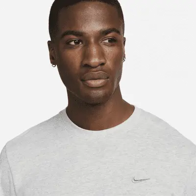Футболка Nike Primary, цвет Dark Grey Heather/Heather/Smoke Grey — фото 3