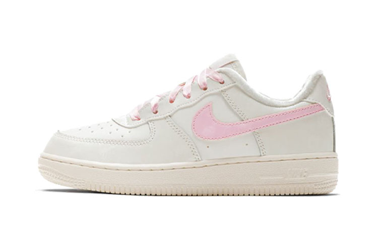 

Детские кроссовки для скейтбординга Nike Air Force 1 PS