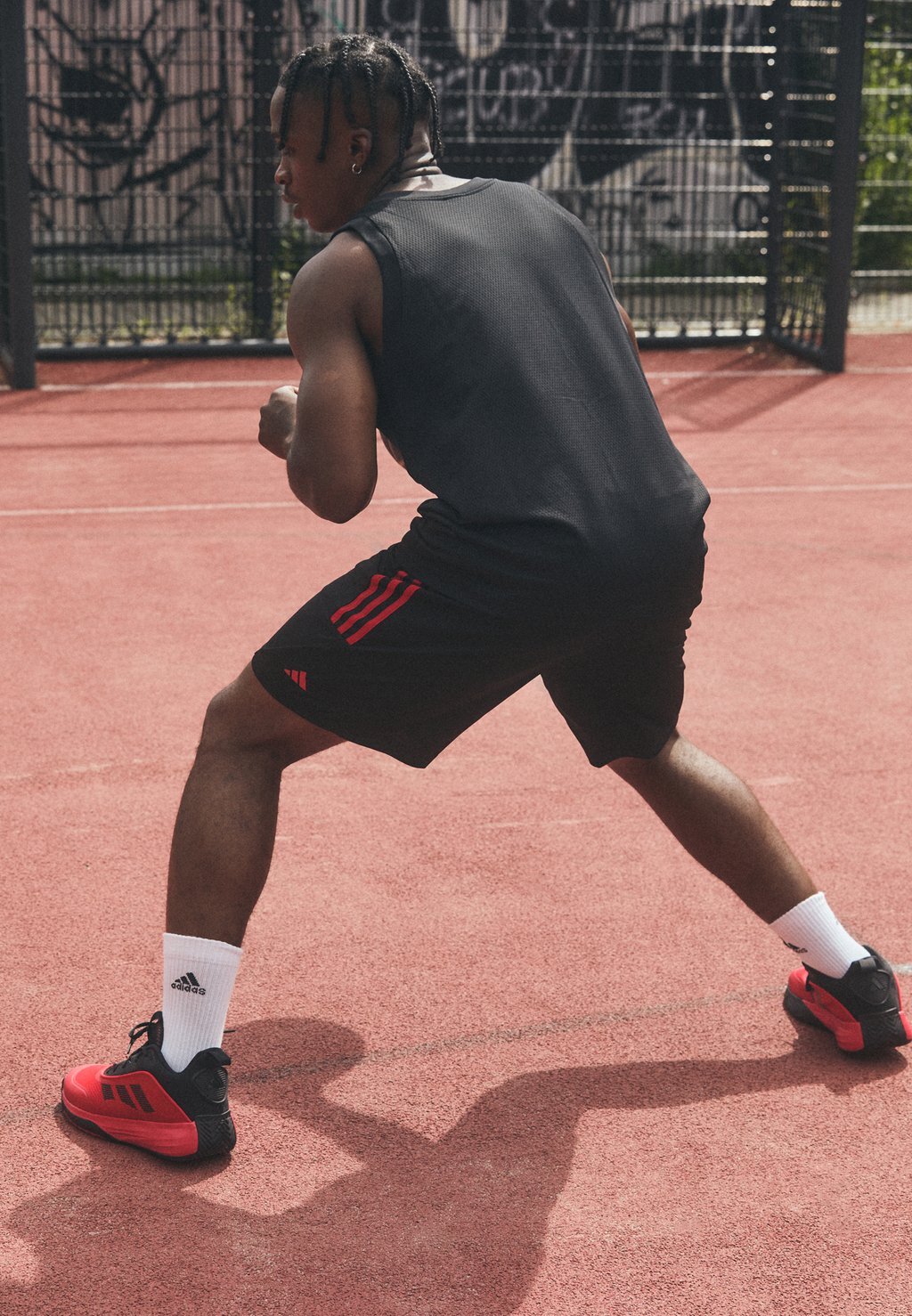 

Спортивные шорты 3 STRIPES SHORT adidas, черный