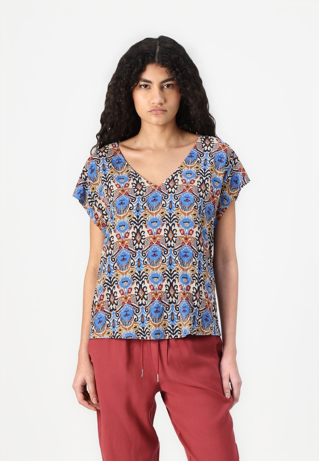 

Блуза JDYSTARR LIFE V NECK JDY, молочный