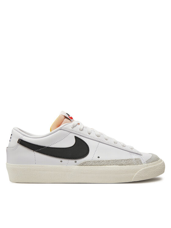 

Кроссовки Nike, белый