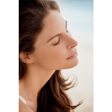 Солнцезащитный флюид Defence Sun Face Anti-Glare SPF 30 Matte для нормальной и комбинированной кожи Матирующий и антиоксидантный эффект Водостойкий Укрепляет и восстанавливает кожу 50 мл Bionike — фото 2