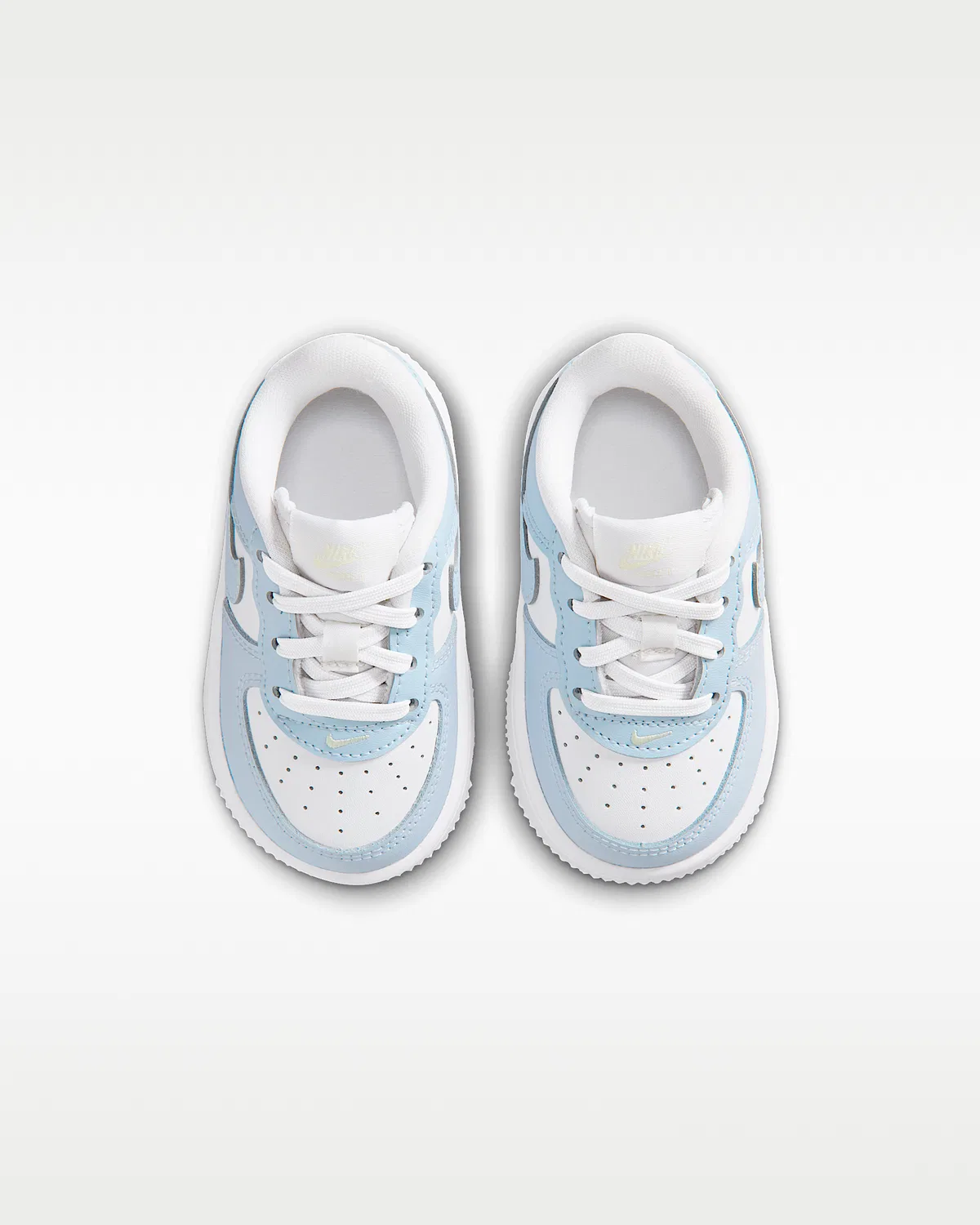 Кроссовки Nike Force 1 Low для малышей, Platinum Tint/Alabaster/White/Aura — фото 4