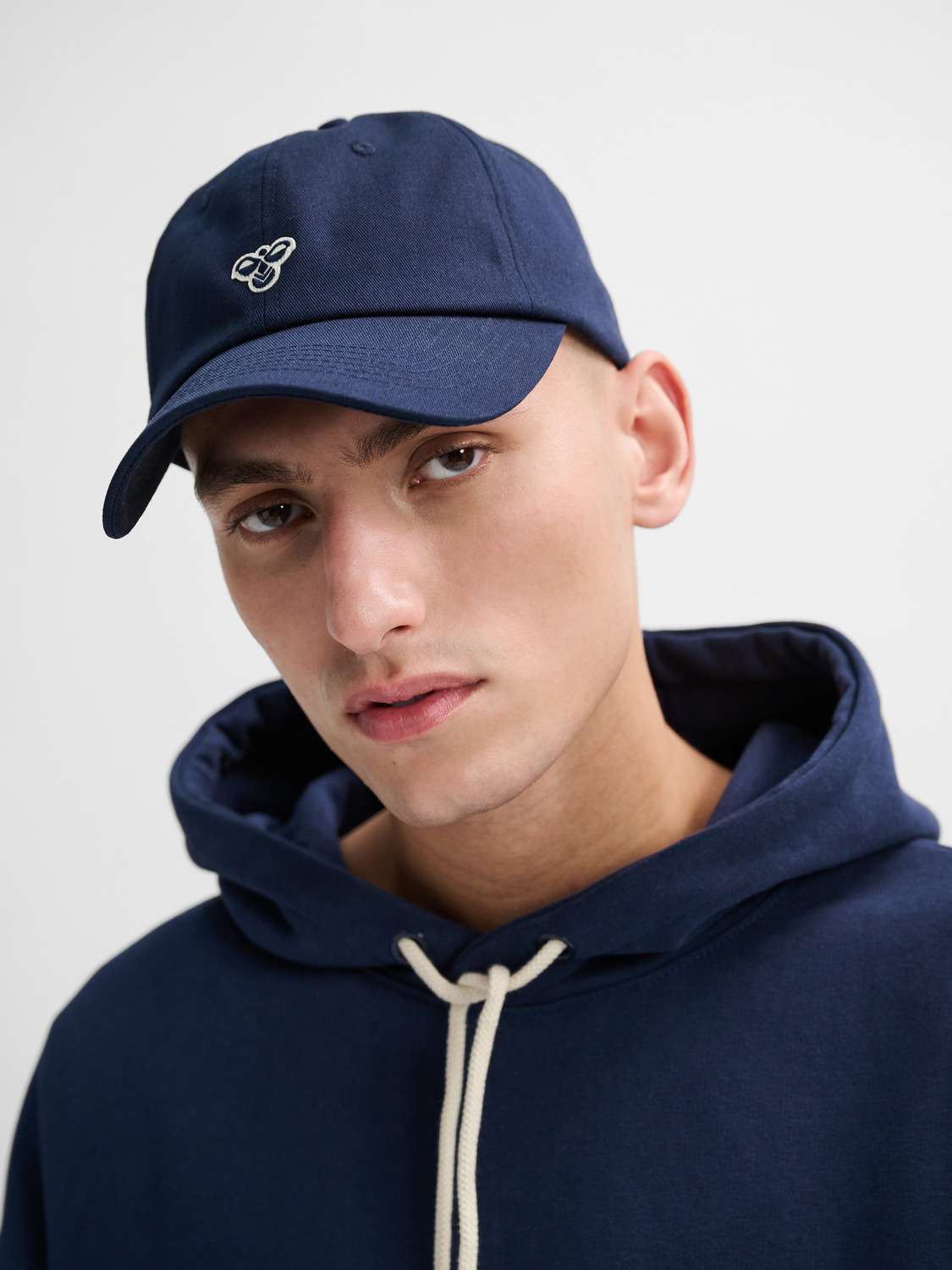 

Бейсболка Hummel Kappe Hmlbaseball Bee, цвет DRESS BLUES