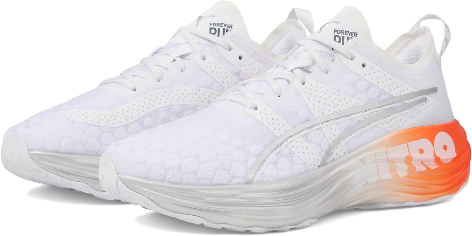 

Кроссовки PUMA Foreverrun Nitro Silver, цвет Puma White/Cherry Tomato