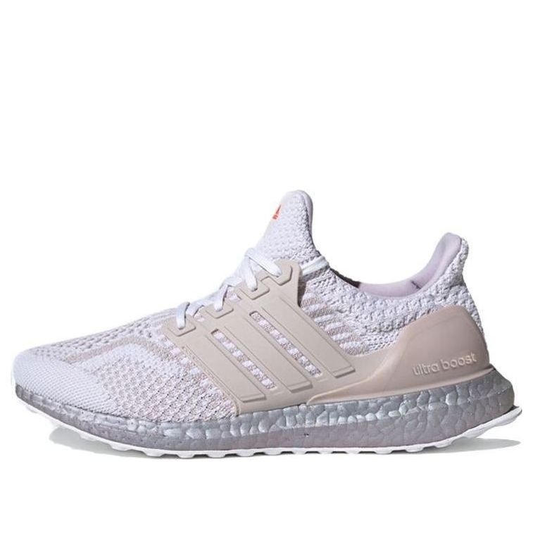 Беговые кроссовки (WMNS) adidas UltraBoost 5.0 DNA 'White Ice Purple', белый