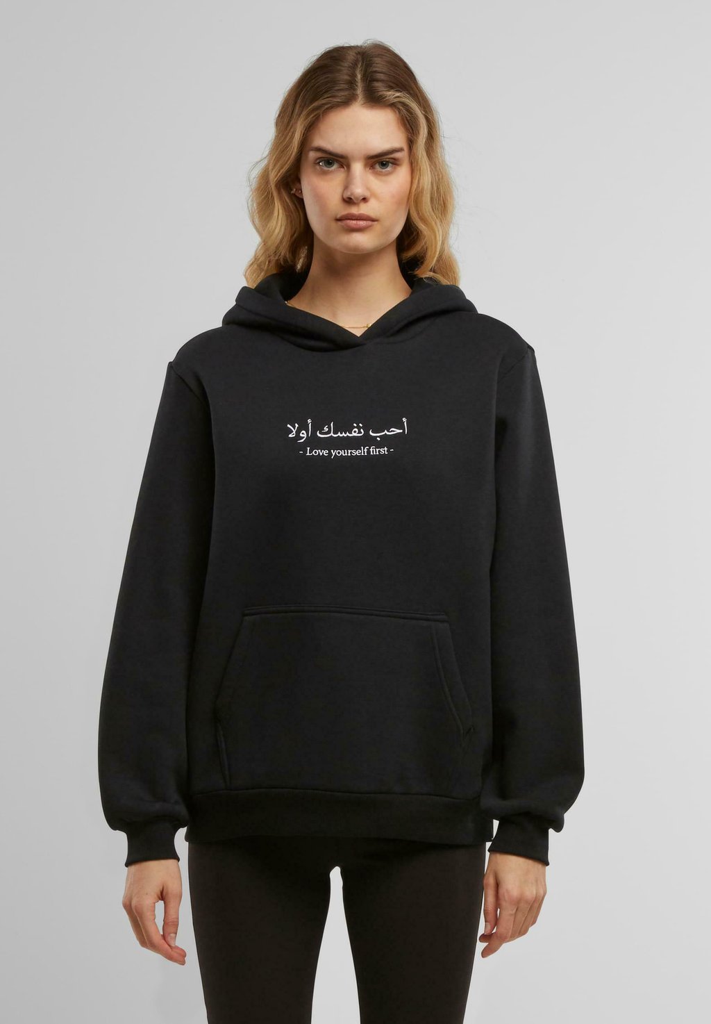 

Толстовка LOVE YOURSELF FIRST - Hoodie Mister Tee, черный
