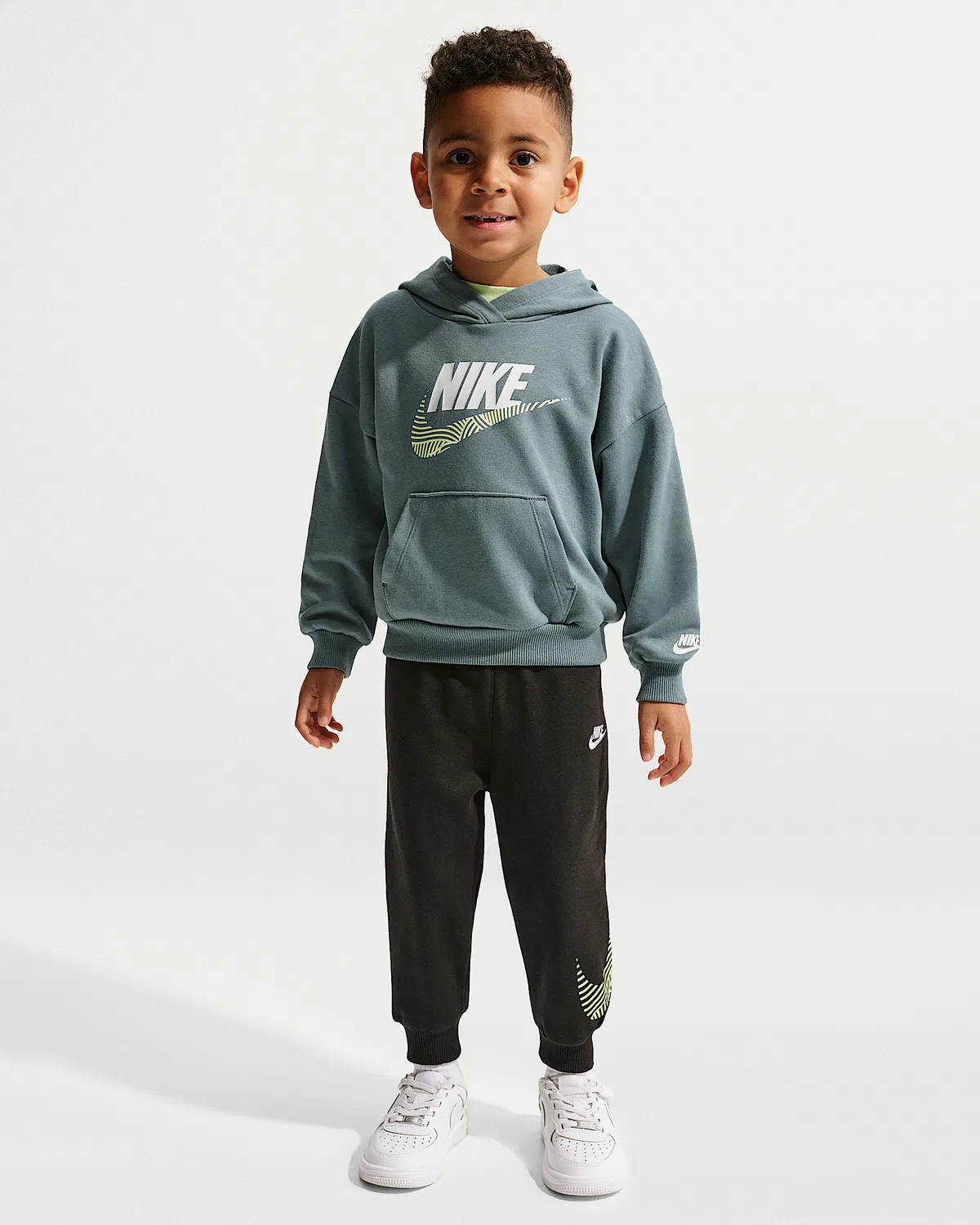 Детский комплект из 2 предметов: оверсайз-свитшот Nike Sportswear In The Zone из французского футера, Black