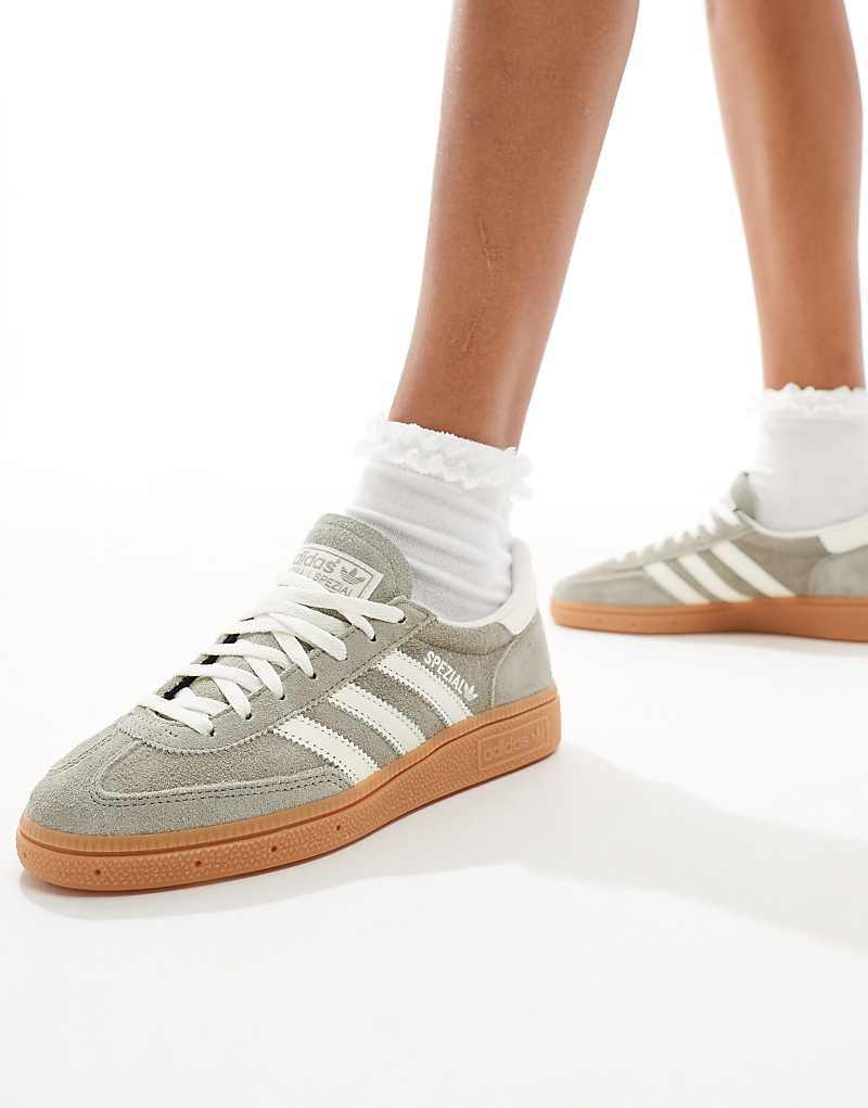 

Серо-белые кроссовки adidas Originals Handball Spezial, Белый, Серо-белые кроссовки adidas Originals Handball Spezial