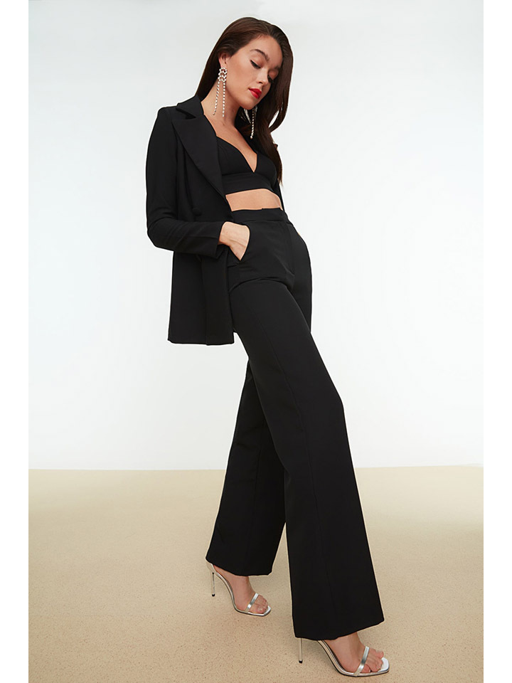 

Брюки trendyol Hose, черный