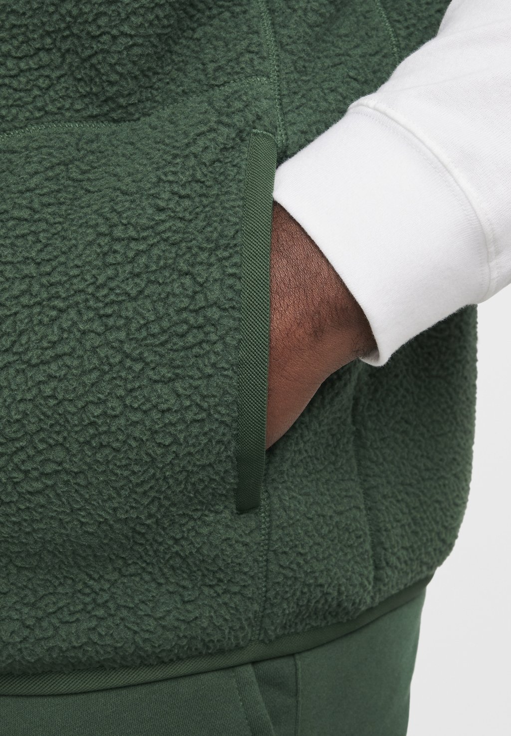 

Жилет CLUB SSNL WINTERIZED Nike Sportswear, зеленый