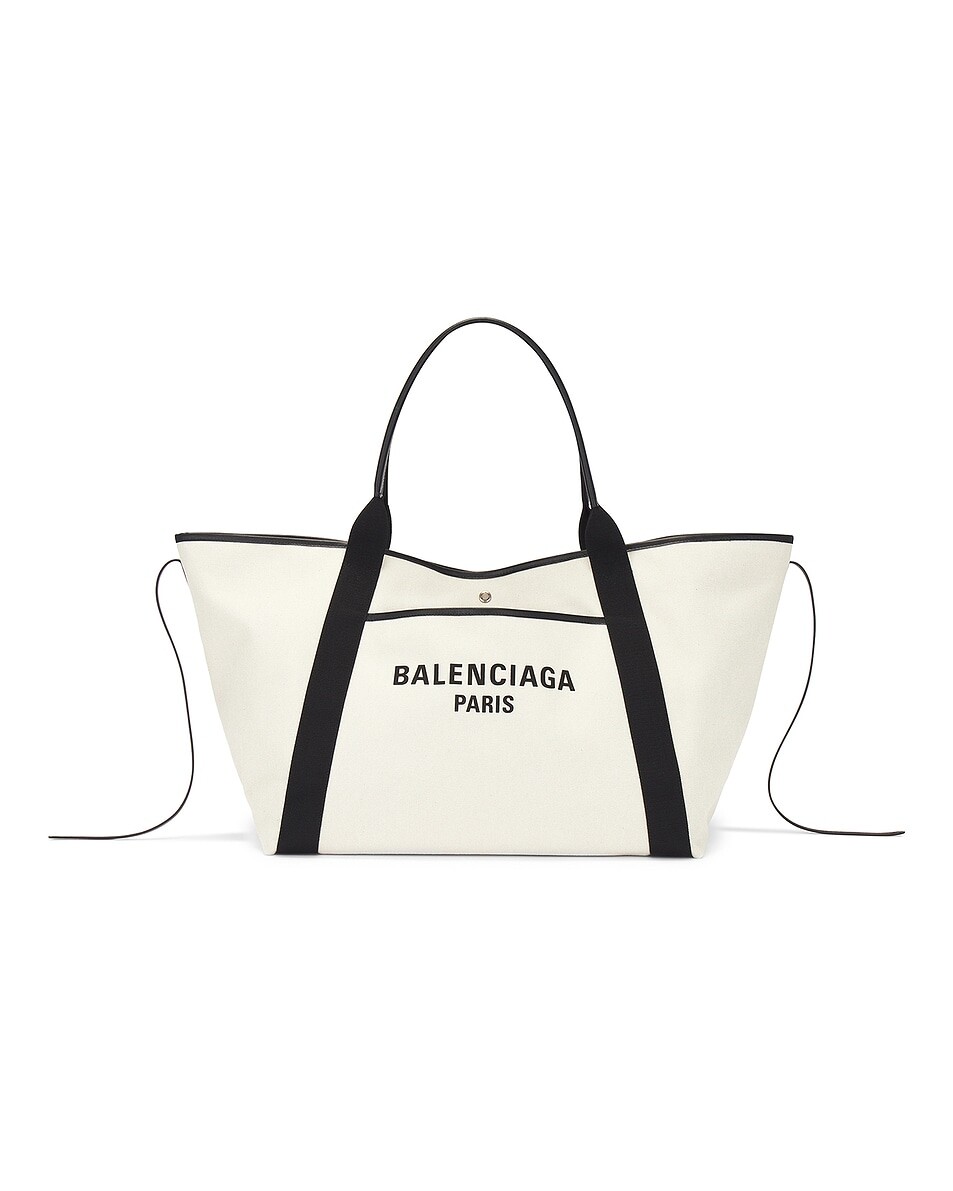 

Темно-синяя большая большая сумка Revamp Balenciaga, цвет Natural & Black