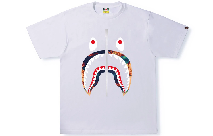 

Футболка Bape Tie Dye Shark A BATHING APE, белый коричневый
