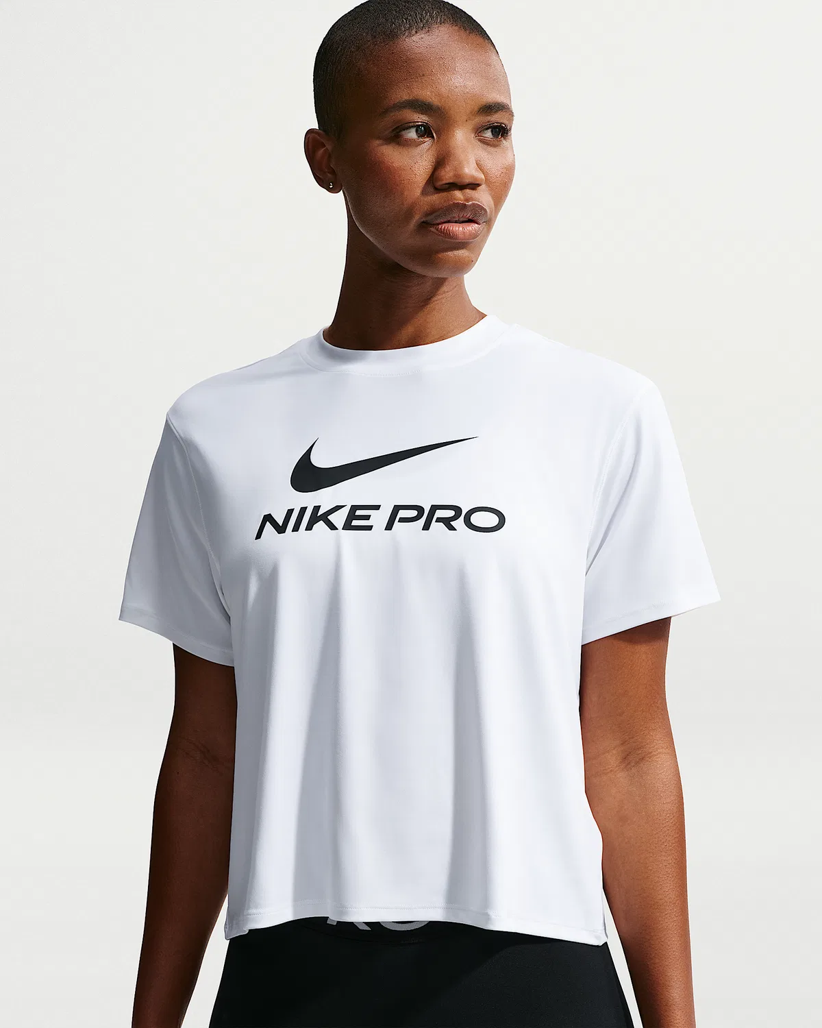 Женская свободная футболка Nike Pro, White/Black