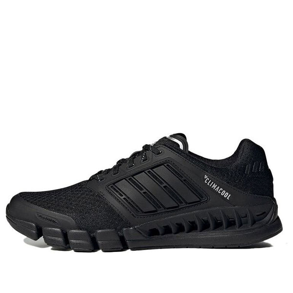 

Кроссовки Revolution Adidas, черный