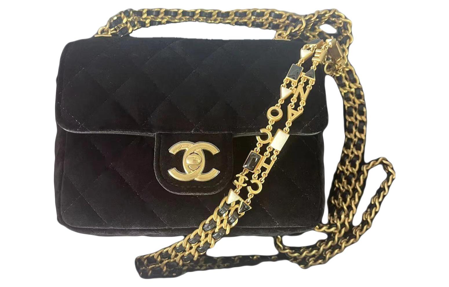 

CHANEL Вельюровый клатч, женская мини-сумка через плечо, кроссбоди черная