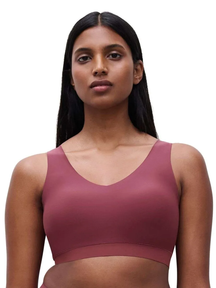 

Топ-бралетте без косточек с бесшовными вставками из коллекции SoftStretch Chantelle, бордовый