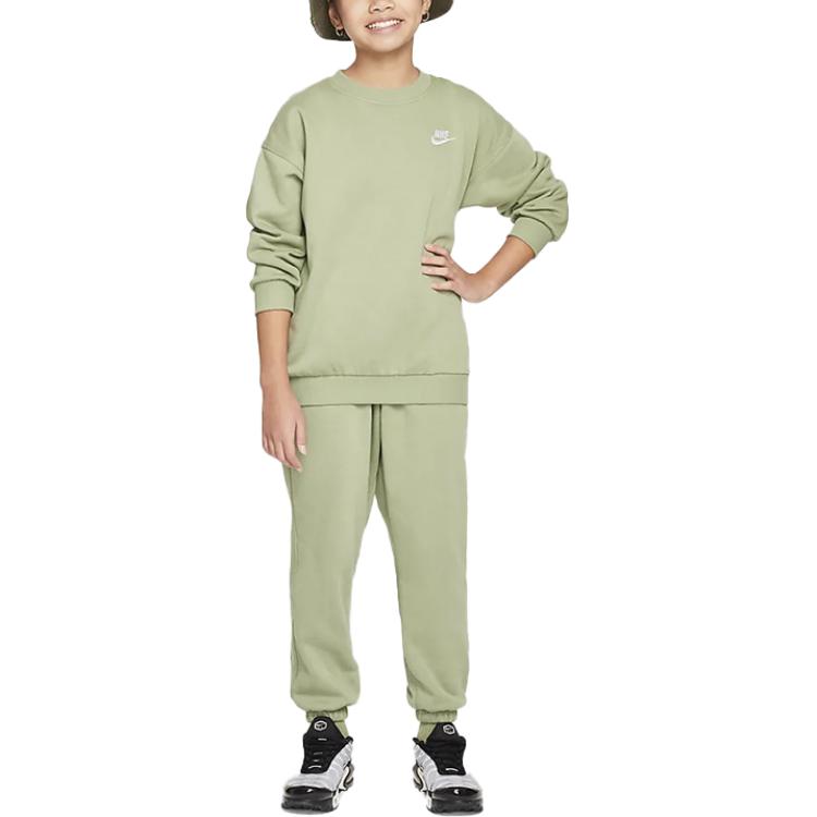 

Nike Толстовка спортивная Club Green Teenagers