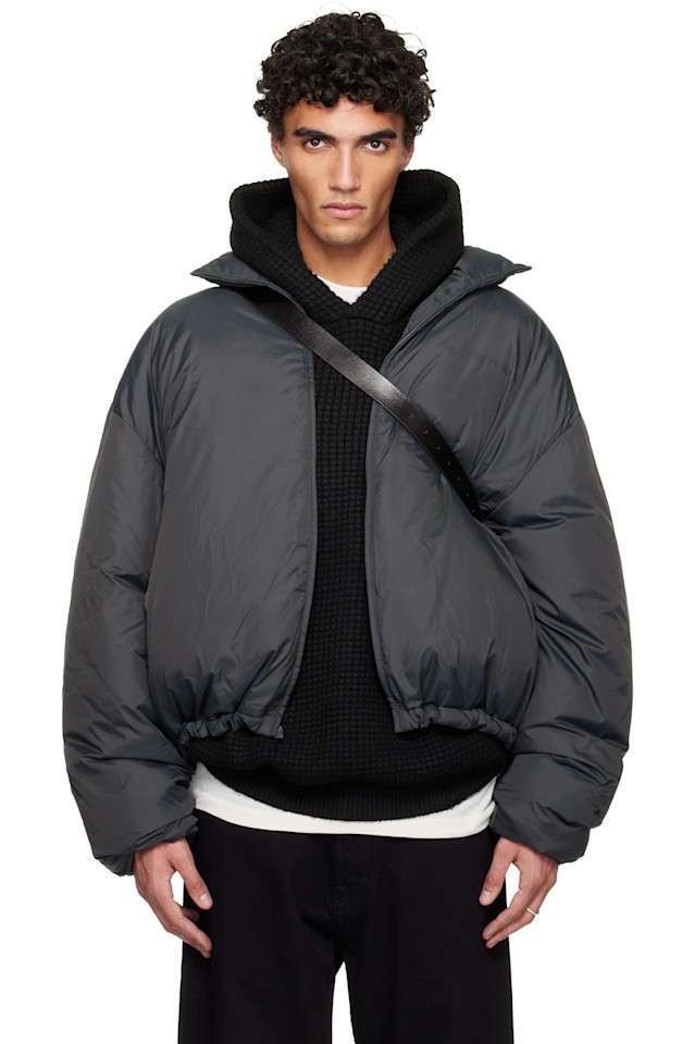 

Fear Of God Essentials Пуховая куртка-пуховик из нейлона рипстоп серого цвета для отдыха